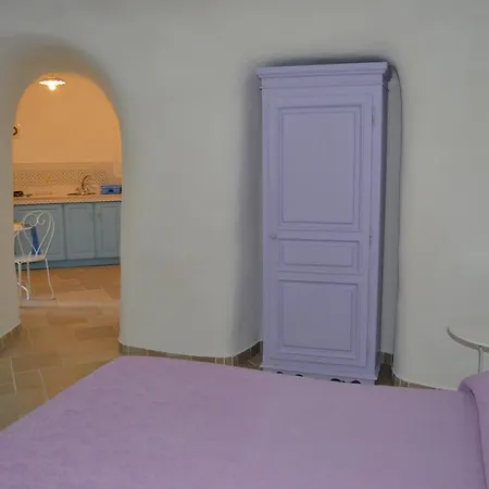 Maridea - Le Suites Di Albachiara ポンツァ
